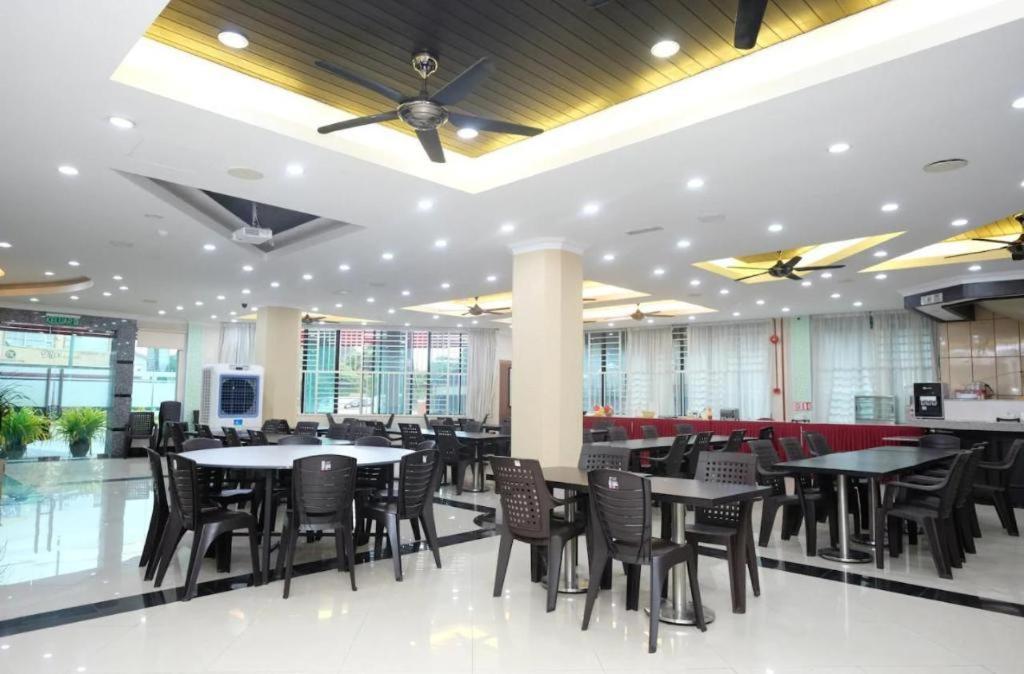 Rayyan Soffea Hotel كوتا بْهارو المظهر الخارجي الصورة