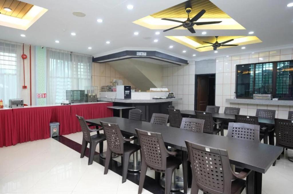 Rayyan Soffea Hotel كوتا بْهارو المظهر الخارجي الصورة
